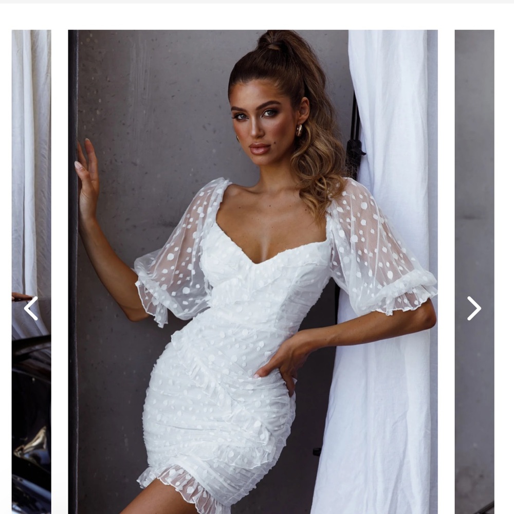 La Vida Sweetheart Neckline Puff Sleeve Dress White | Selfie Leslie